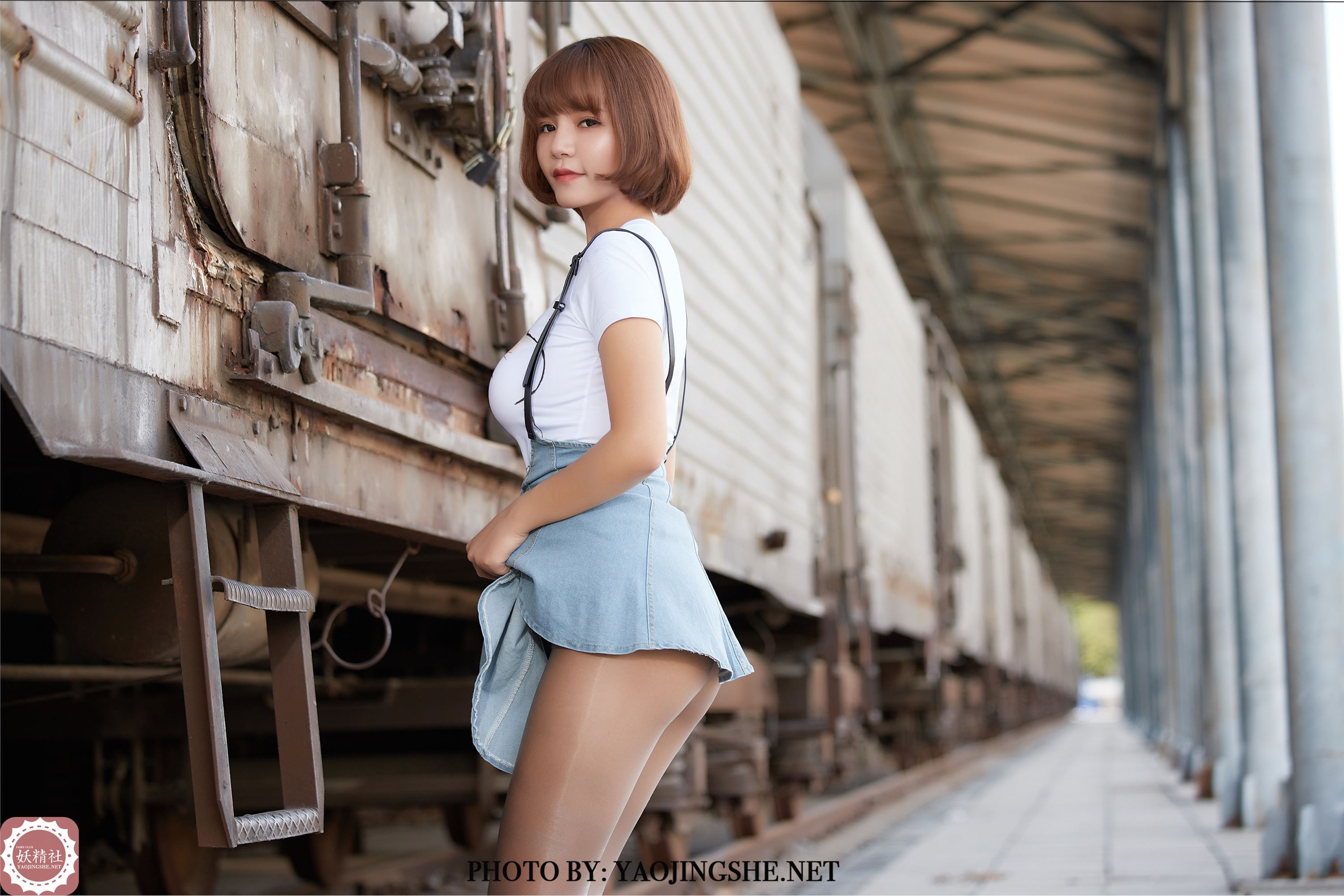 妖精社  2020.11.04 T2038 《过客》唐飞飞